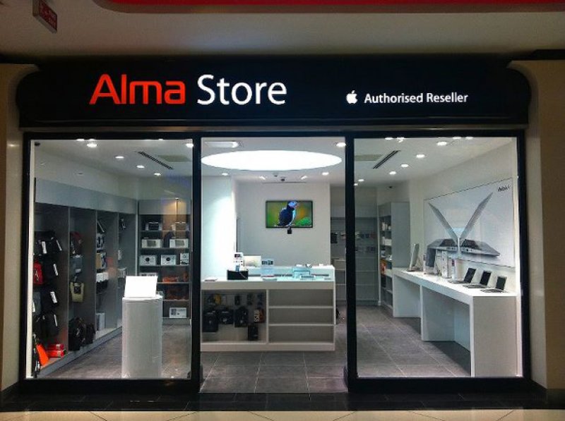 Apple store baku. Ave магазин. Алма стор. Alma store. Alma store.